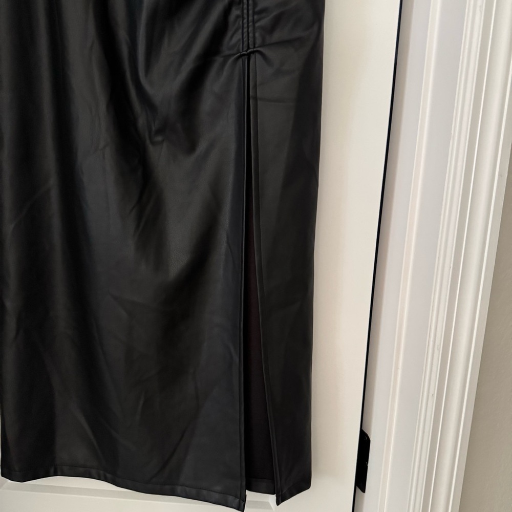 NWT Topshop Curve Ruched Faux Leather Maxi Slit Skirt - Picture 5 of 9